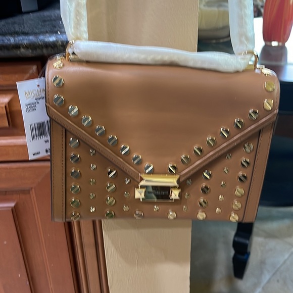 Michael Kors Whitney Large Shoulder Bag in Acorn. - Picture 2 of 15